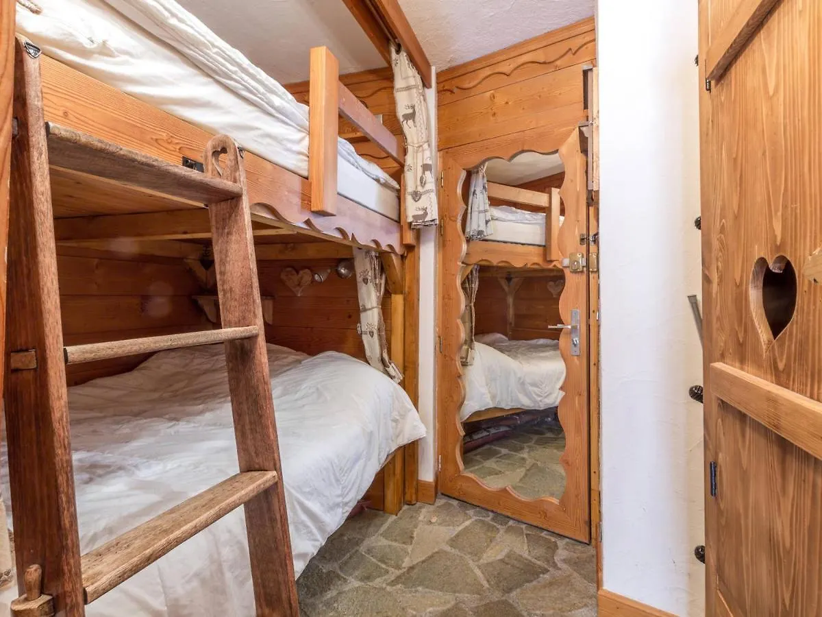 Charmant Studio A Val-D'Isere Avec Balcon Sud, Proche Centre, Casiers A Ski - Fr-1-694-126 0*,