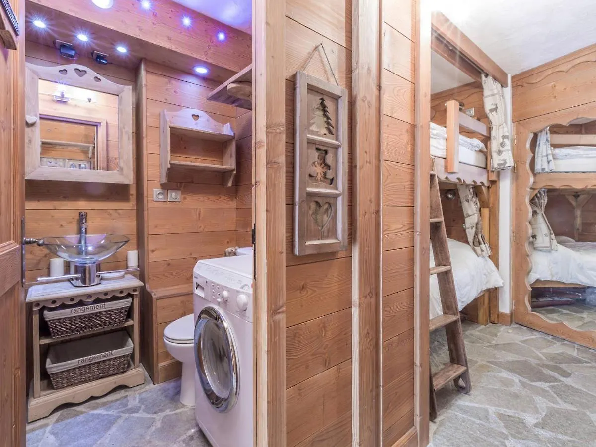 Διαμέρισμα Charmant Studio A Val-D'Isere Avec Balcon Sud, Proche Centre, Casiers A Ski - Fr-1-694-126